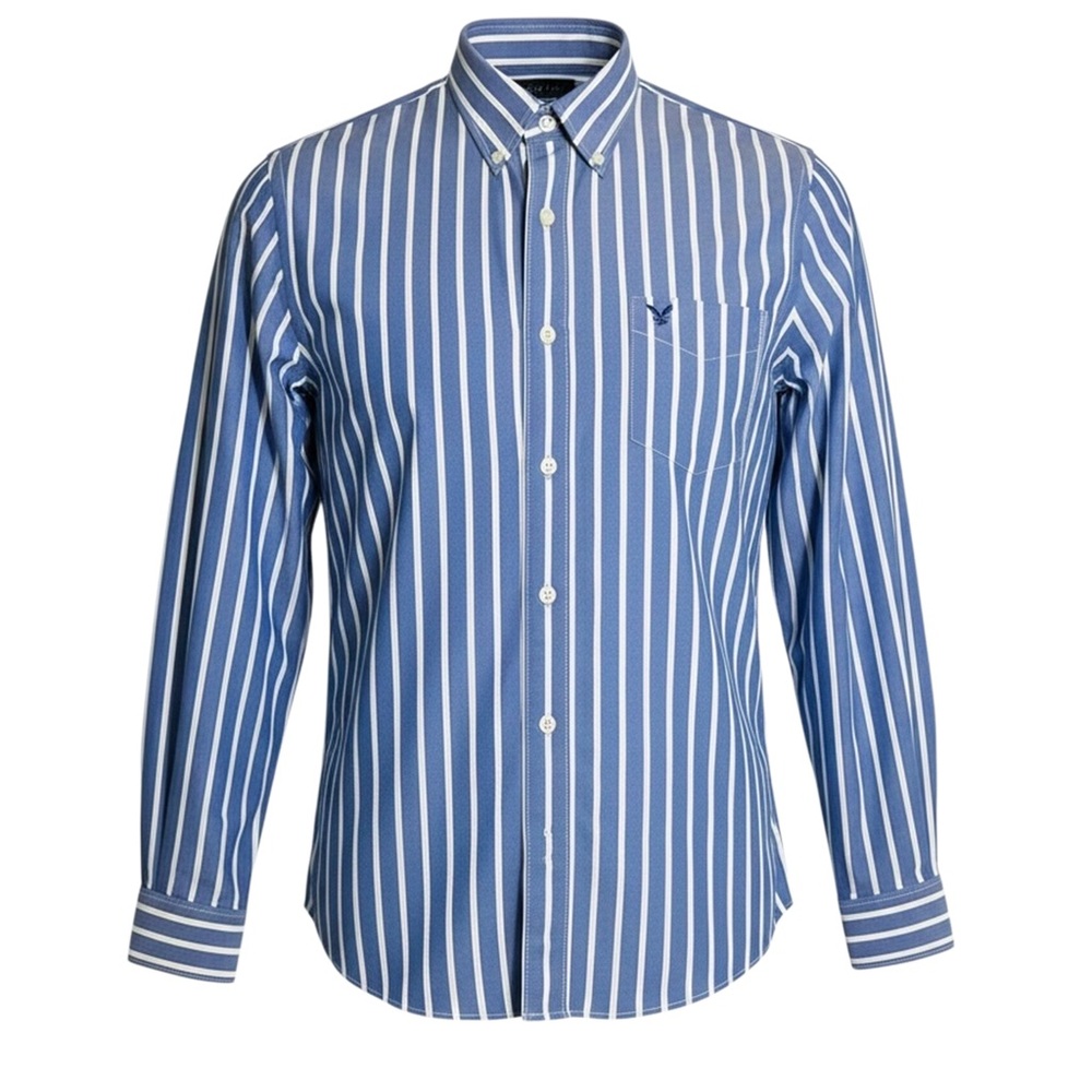 American Eagle Men’s (M) Blue Striped Button Up